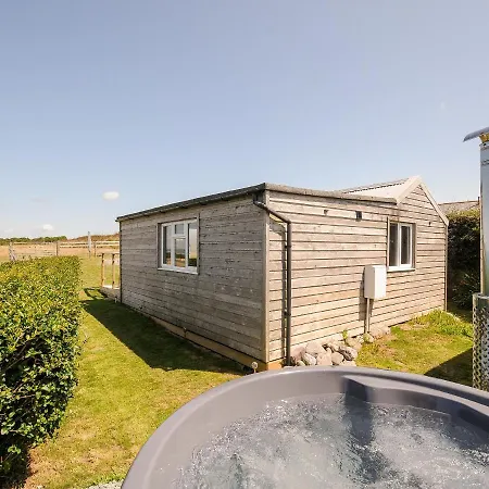 Lundy View Holiday home *